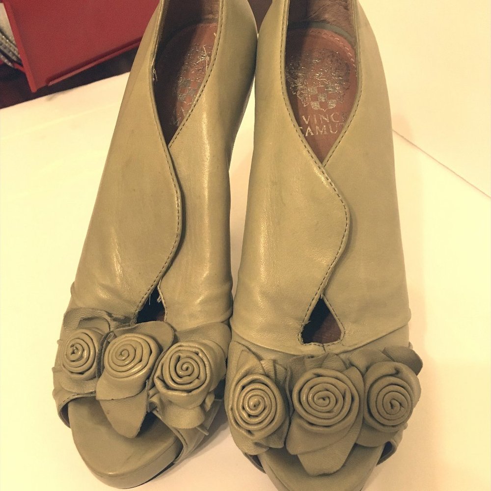 Vince Camuto Leather Heels Sz 7.5
